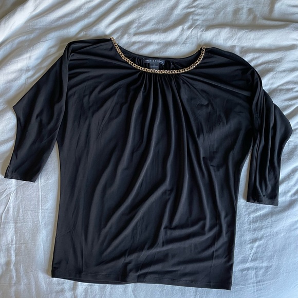 Black women’s top with gold neckline - Picture 3 of 6